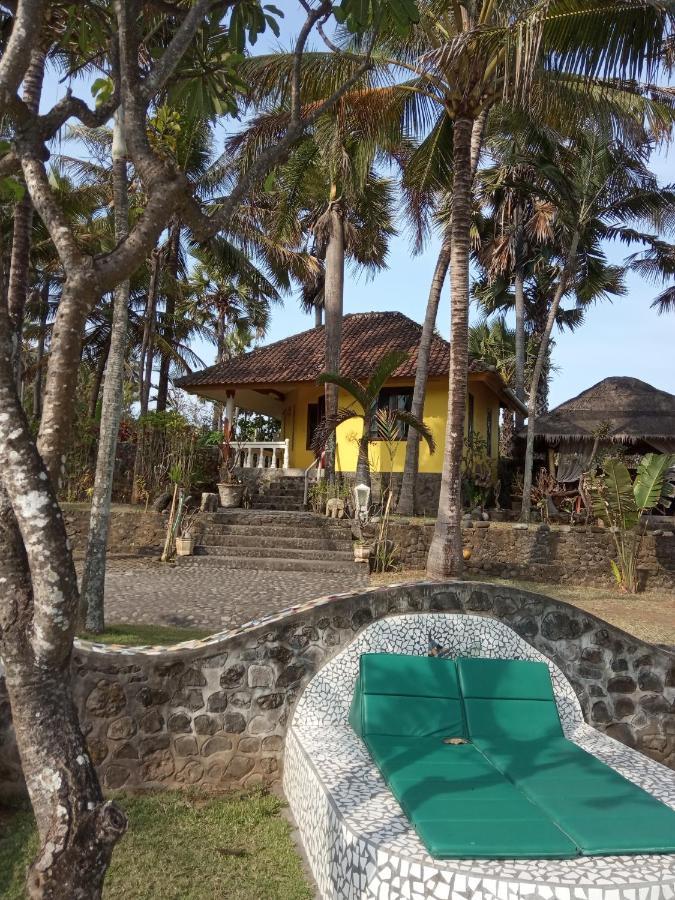 Arjunabungalows Seraya Exterior photo